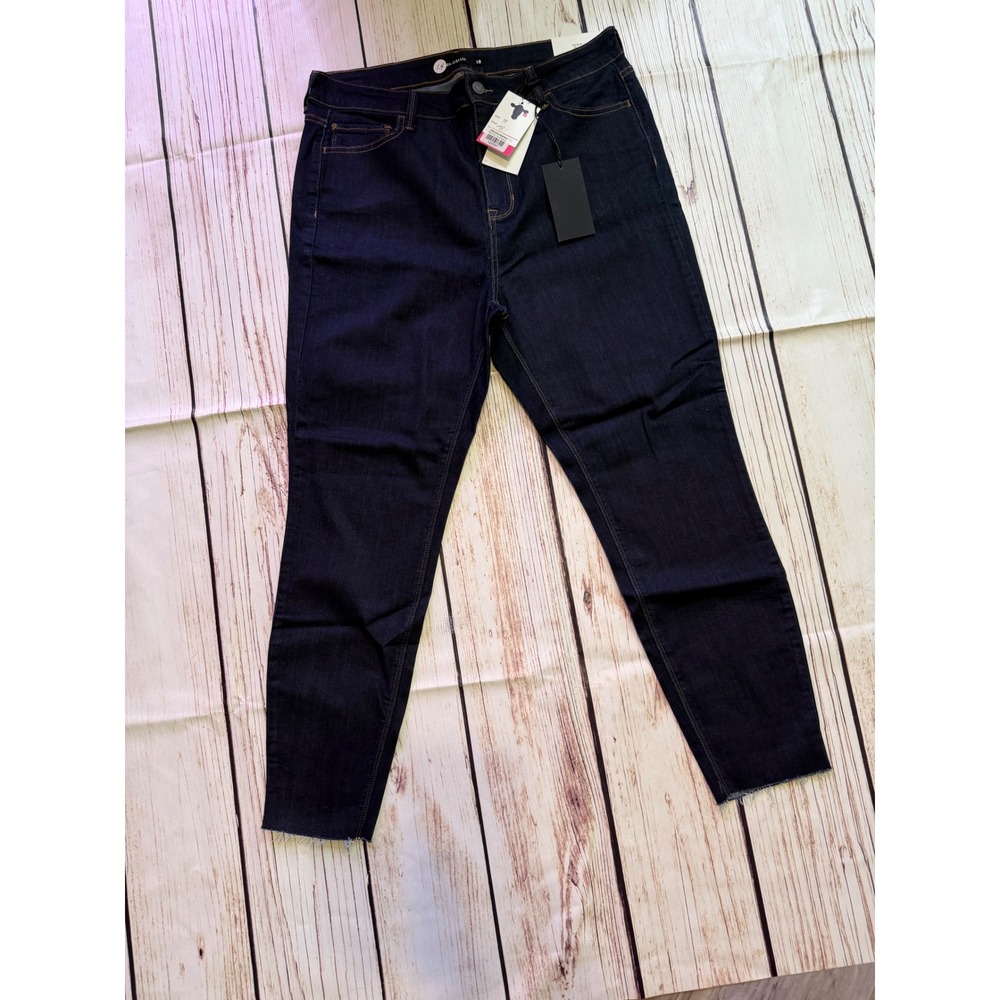 Ms. Cello Deluxe Comfort Stretch Skinny Jeans Indigo Raw Hem Plus Size 18 NWT